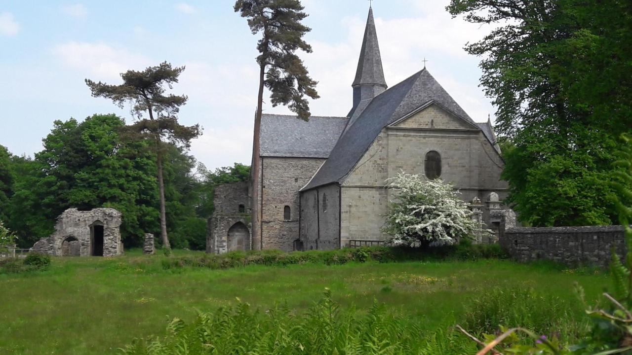 Ty Dreux Entre Terre Et Mer Saint-Thegonnec Loc-Eguiner Exterior photo